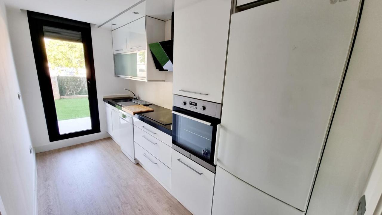 Apartamento Diseno Con Jardin Privado A 100 Metros Del Mar Torredembarra Exterior foto